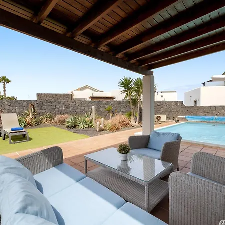 Vila Zafiro 10 By Escape Playa Blanca (Lanzarote)