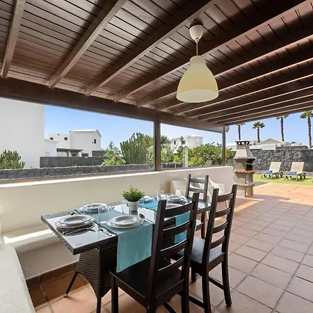 Zafiro 10 By Escape Vila Playa Blanca (Lanzarote)