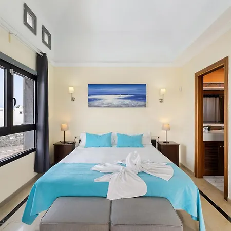 Zafiro 10 By Escape * Playa Blanca (Lanzarote)