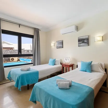 Zafiro 10 By Escape Playa Blanca (Lanzarote)